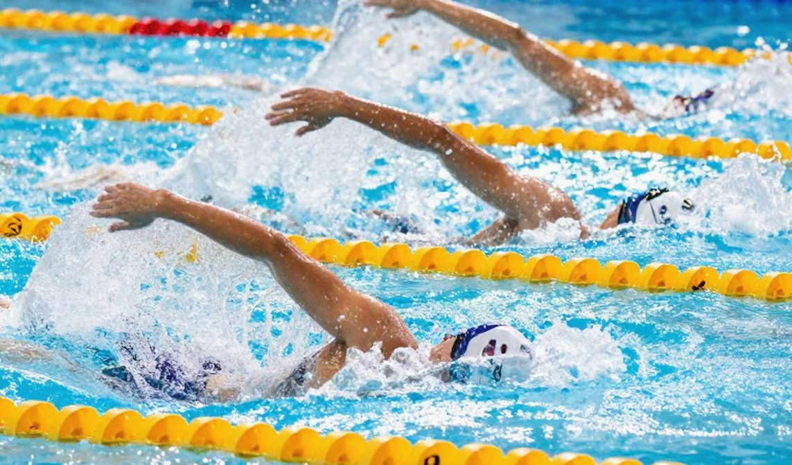 American Pools and the Challenge of 'Nurturing' Little Feet: What's Happening Behind the Scenes at Lakeside Aquatic Club? American Pools and the Challenge of 'Nurturing' Little Feet: What's Happening Behind the Scenes at Lakeside Aquatic Club?
