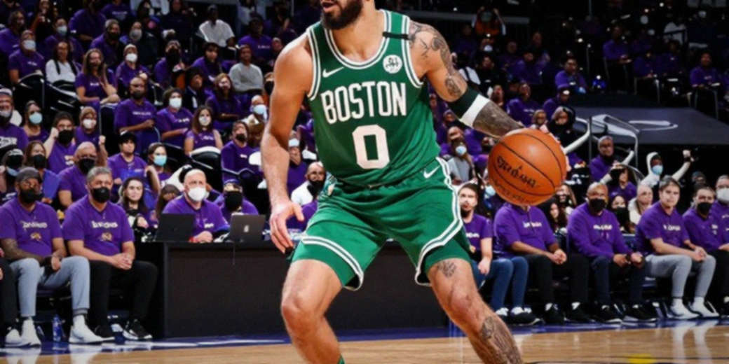 Anh em Angelopoulos ở Como và phương trình 13 chia 8: Canh bạc định hình lại EuroLeague