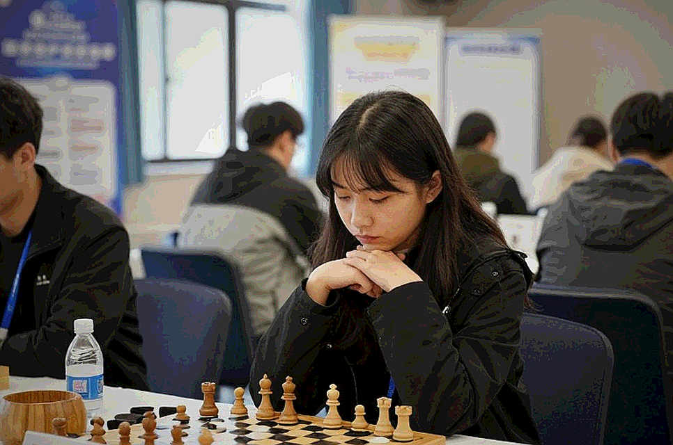 Carlsen trở lại, Gukesh vắng mặt: Cơn khát 1 triệu USD và cái bẫy thời gian ở Global Chess League 2026