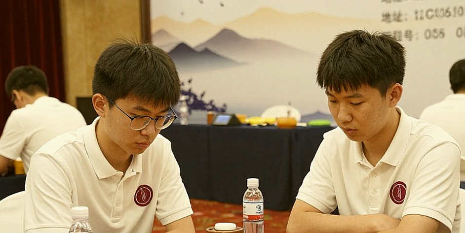 Carlsen trở lại, Gukesh vắng mặt: Cơn khát 1 triệu USD và cái bẫy thời gian ở Global Chess League 2026 Carlsen trở lại, Gukesh vắng mặt: Cơn khát 1 triệu USD và cái bẫy thời gian ở Global Chess League 2026