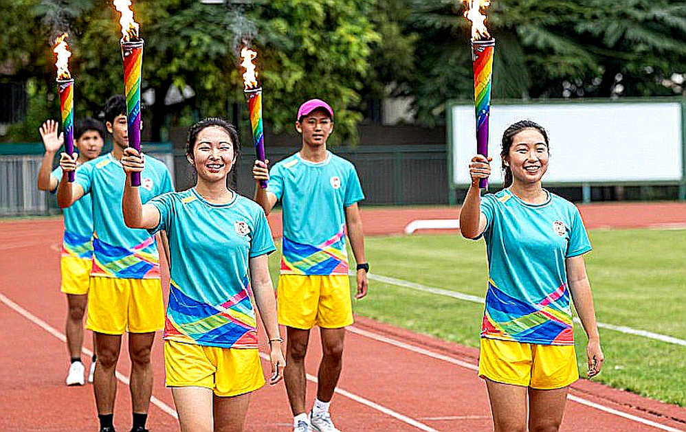 Chín ô trống của bóng đá: đọc mùa chuyển nhượng khi dữ liệu im lặng Chín ô trống của bóng đá: đọc mùa chuyển nhượng khi dữ liệu im lặng