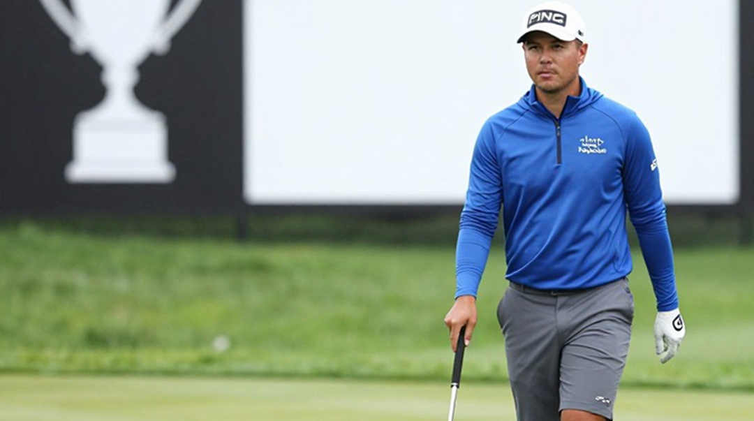 Tiger Woods và câu hỏi xe golf: Khi luật pháp bối rối trước huyền thoại