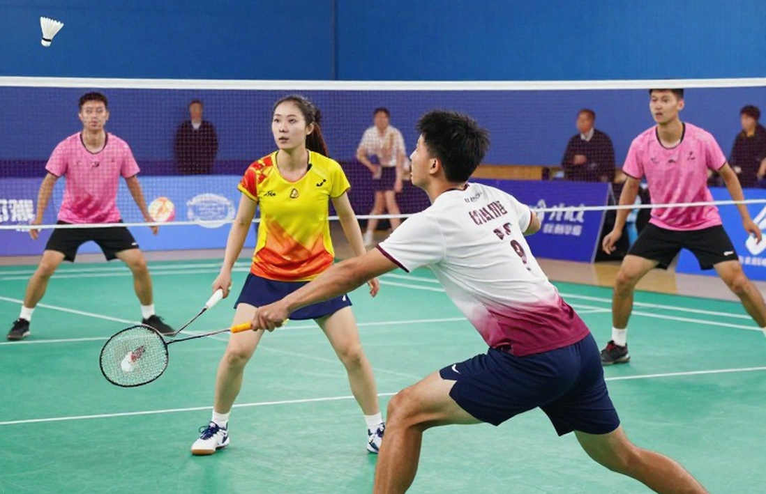 Điểm 20-22 và vết nứt ba mươi năm: Nguyễn Thụy Linh dừng bước ở Vietnam Open trước tay vợt Trung Quốc 19 tuổi