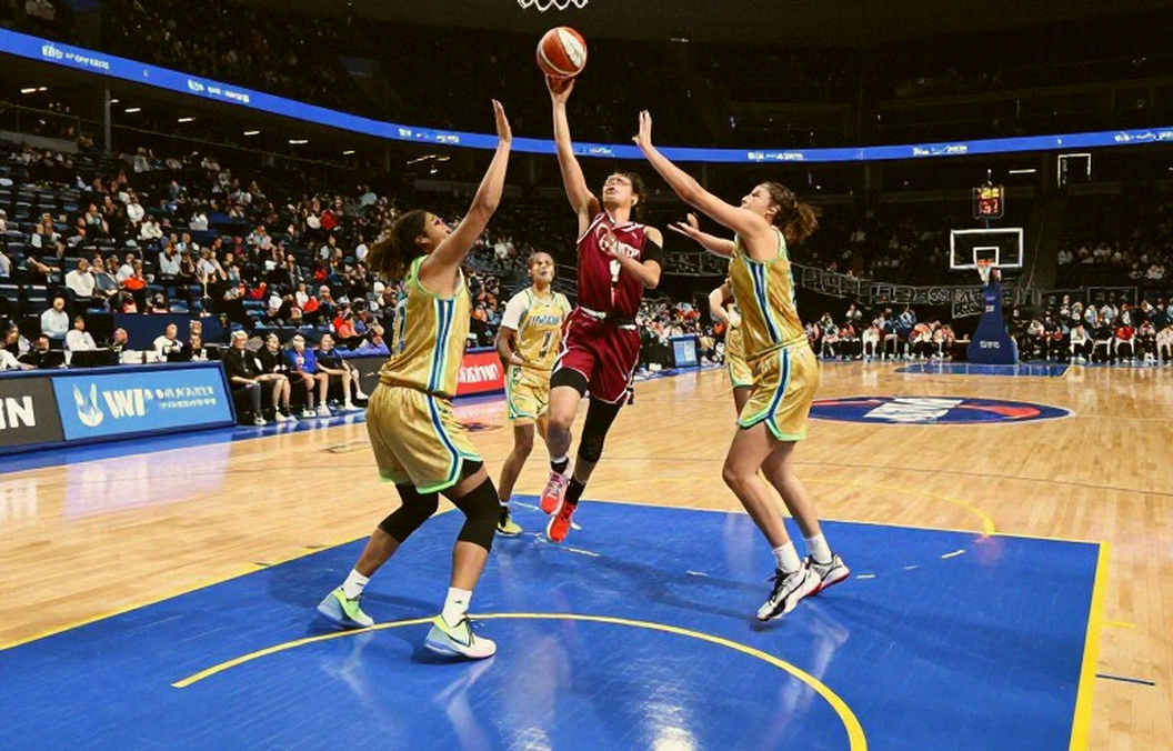 Ranh giới quyền lực ở Lakers: Khi Doncic tự tay vẽ lại vai trò của mình Ranh giới quyền lực ở Lakers: Khi Doncic tự tay vẽ lại vai trò của mình