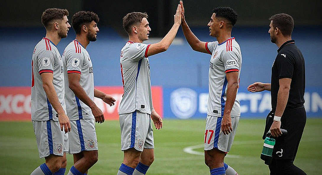 V.League mùa này: Khi hợp đồng dài hơn cả mùa giải